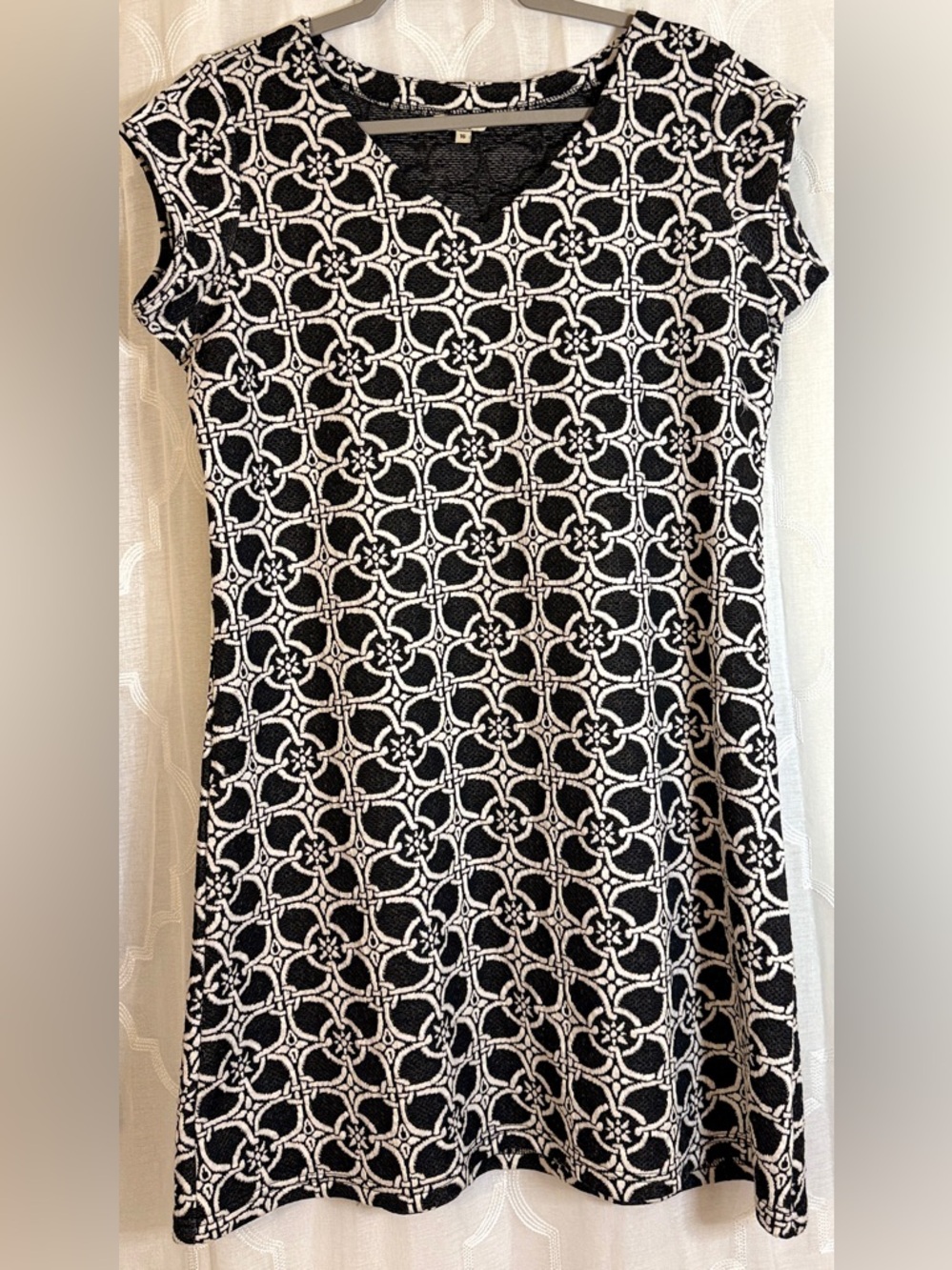 AND Black White Geometric Print Mini Dress | Cap Sleeve A-Line Shift Size 16